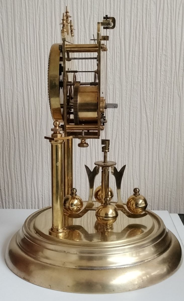​300Day Anniversary Clock 4 balls