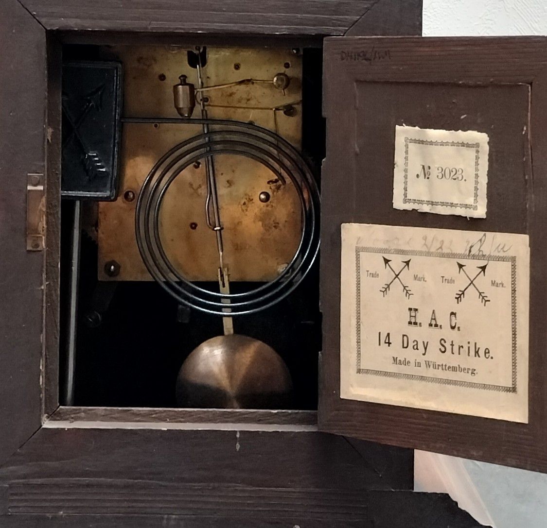 Hac Mantle Clock