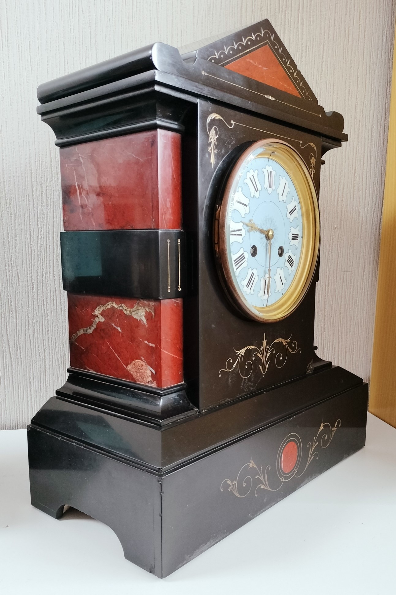 Red and Black Marble Clock