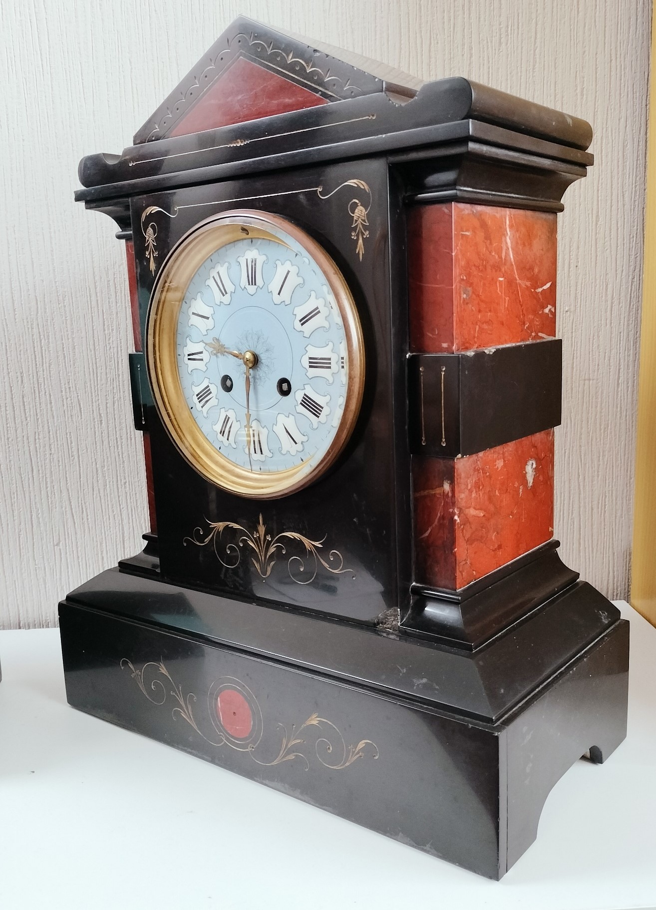 Red and Black Marble Clock